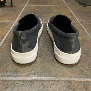 Vince Camuto slide one